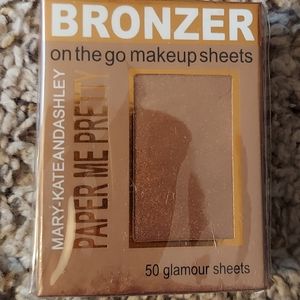 Bronzer